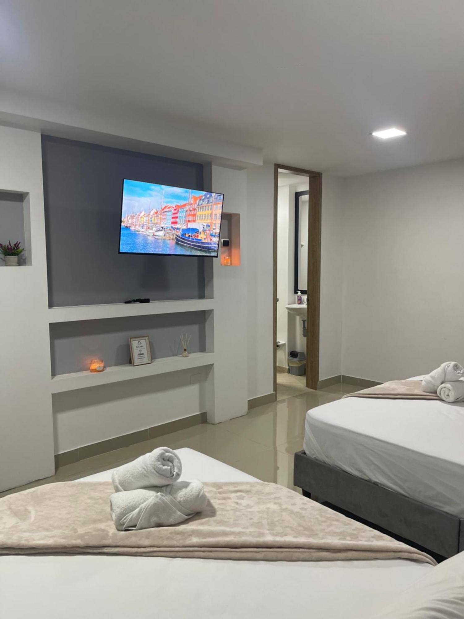 110 Loft Aparthotel Cali Kültér fotó
