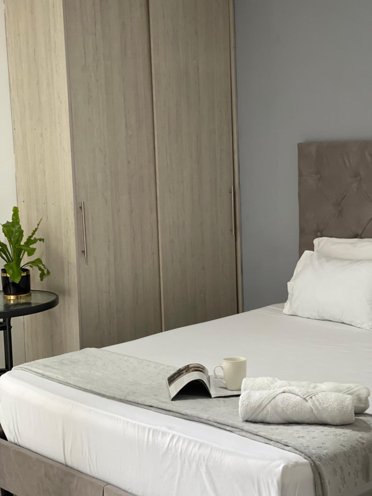 110 Loft Aparthotel Cali Kültér fotó