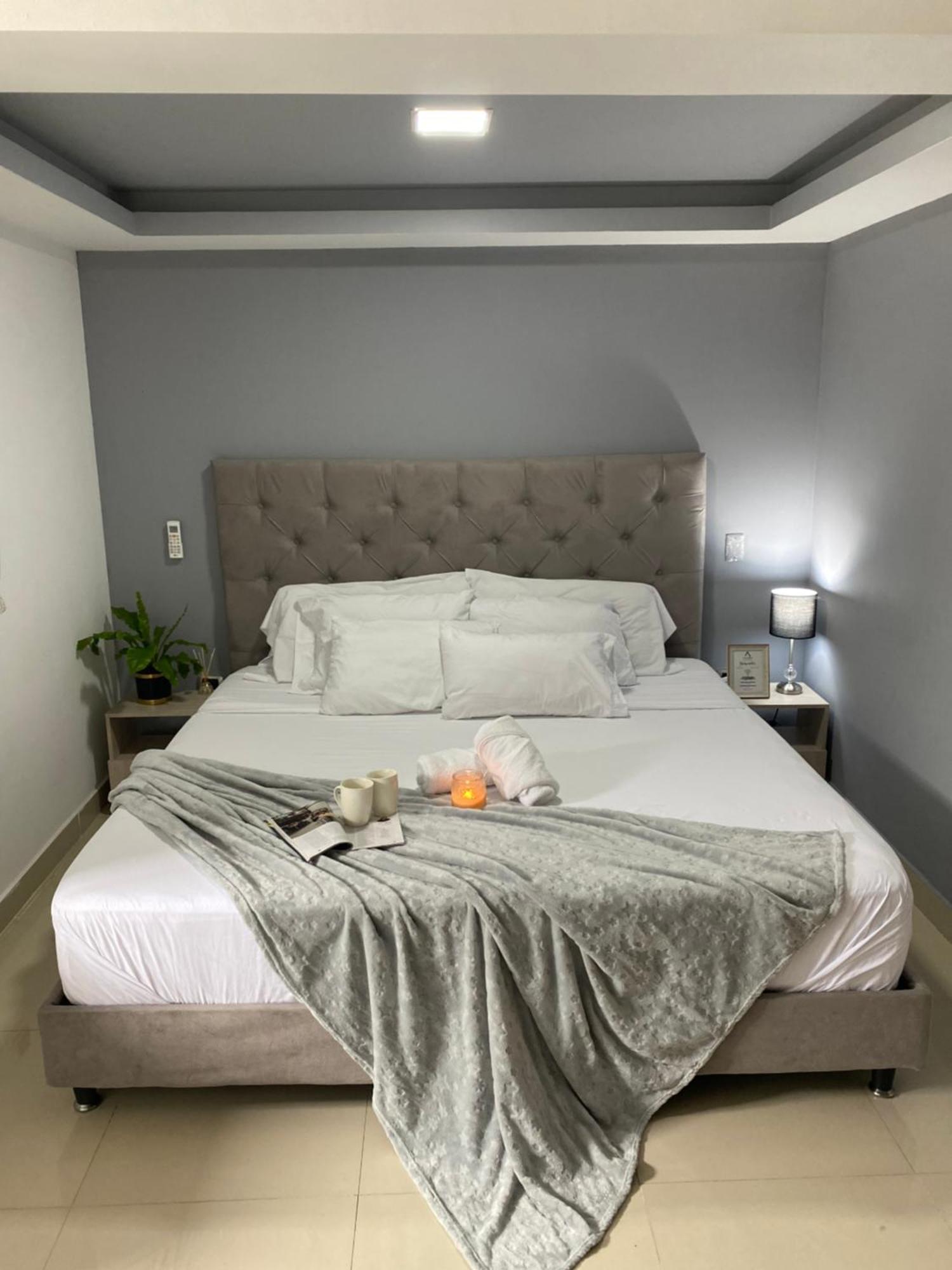 110 Loft Aparthotel Cali Kültér fotó