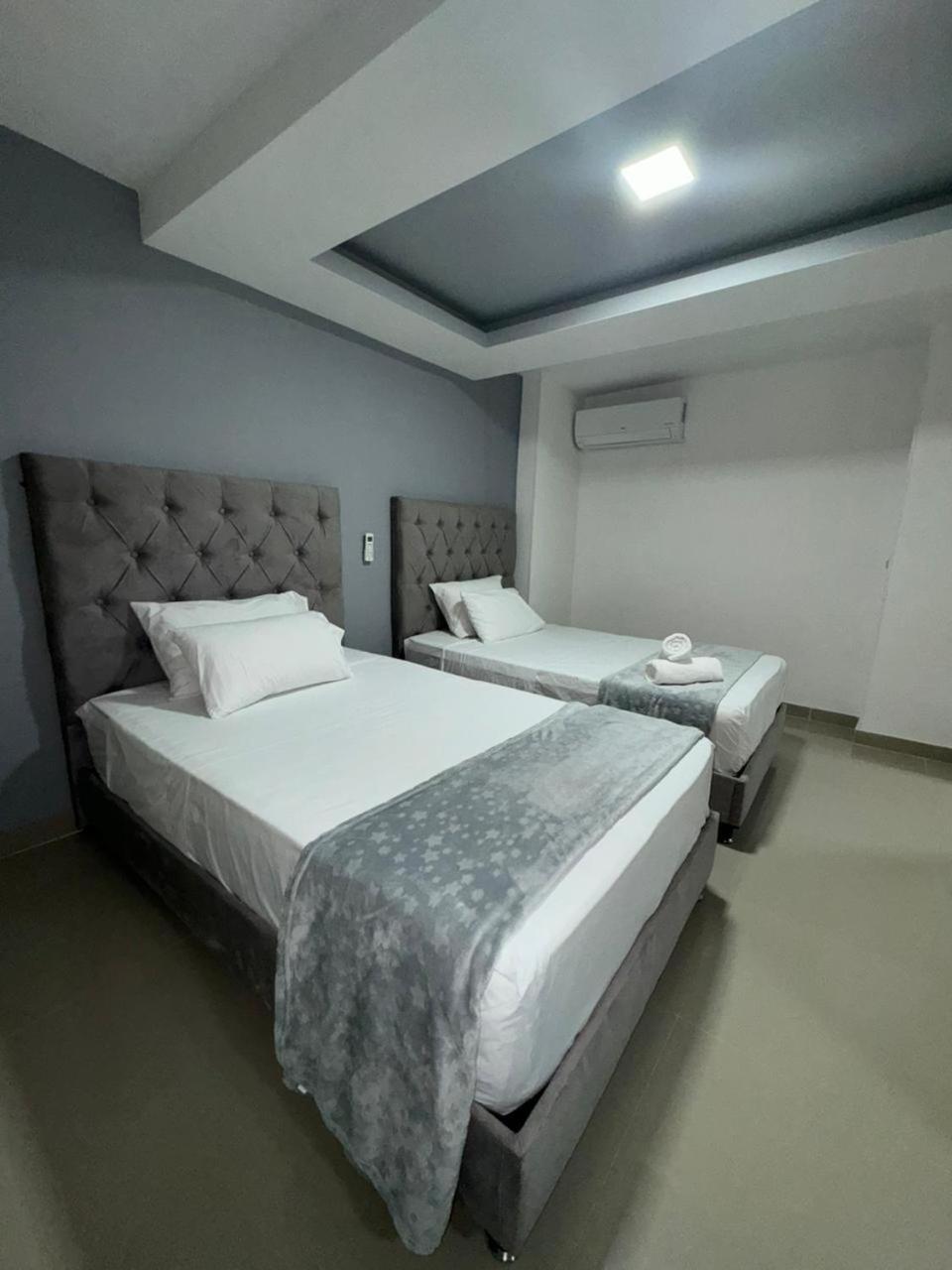 110 Loft Aparthotel Cali Kültér fotó